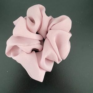 blush scrunchie